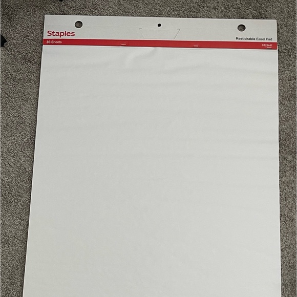 Staples stickies Easel Pads 25” x 30 - Picture 3 of 4